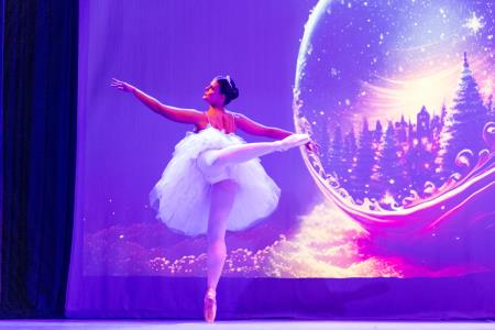 BALET HRESTAČ 16.12.2023 - Sladkorna vila 2.-3573